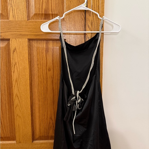 Elegant Black Slip Dress - Picture 2 of 2